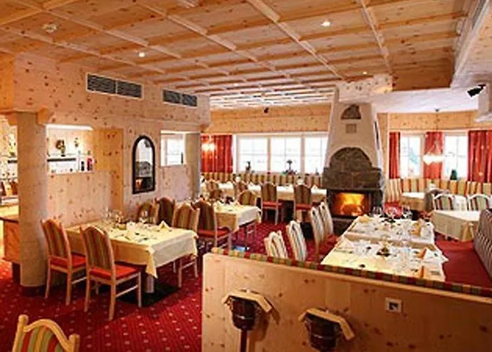 Отель Silbertal 4*